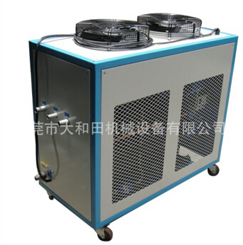 小型恒溫制冷設備-小型冷水機